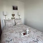 Apartamento Parenthese Nantaise, T2 Chic Et Cosy, Avec Parking Nantes