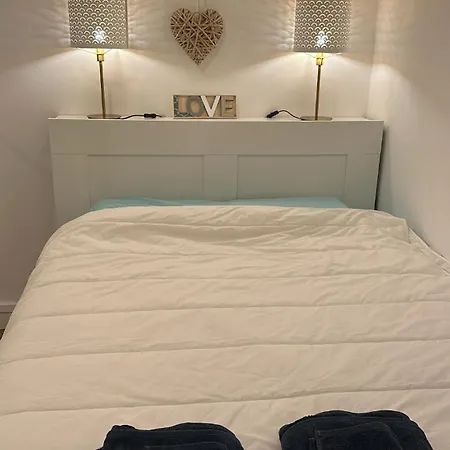 T2 Bien Place Avec Parking Apartment *