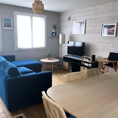 T2 Bien Place Avec Parking Apartment Nantes